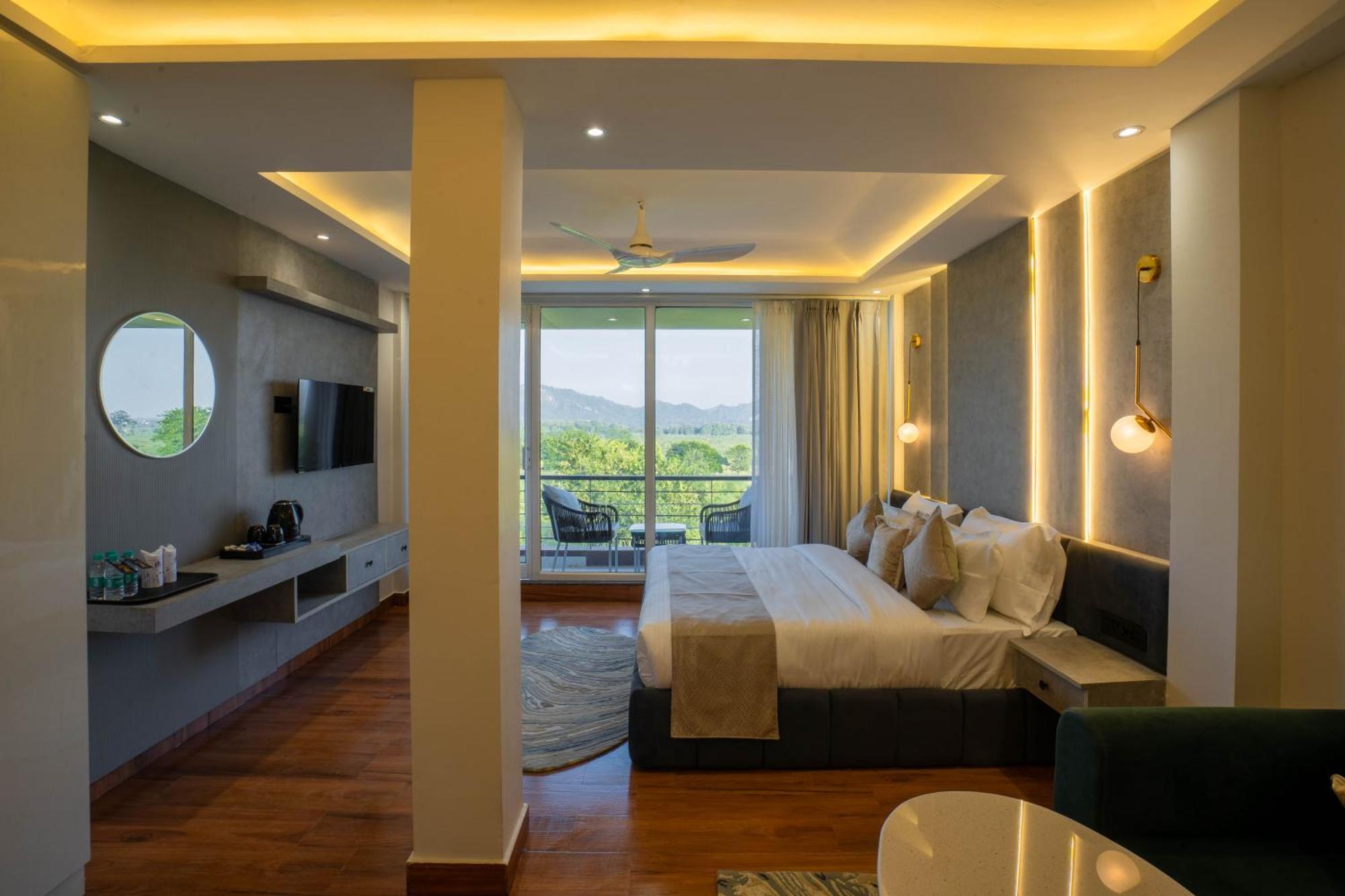 The Ganges Riverside Escape With A Private Ghat Haridwar Room photo