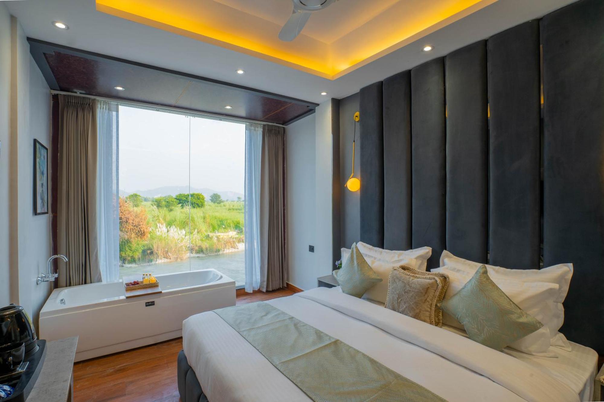 The Ganges Riverside Escape With A Private Ghat Haridwar Exterior photo