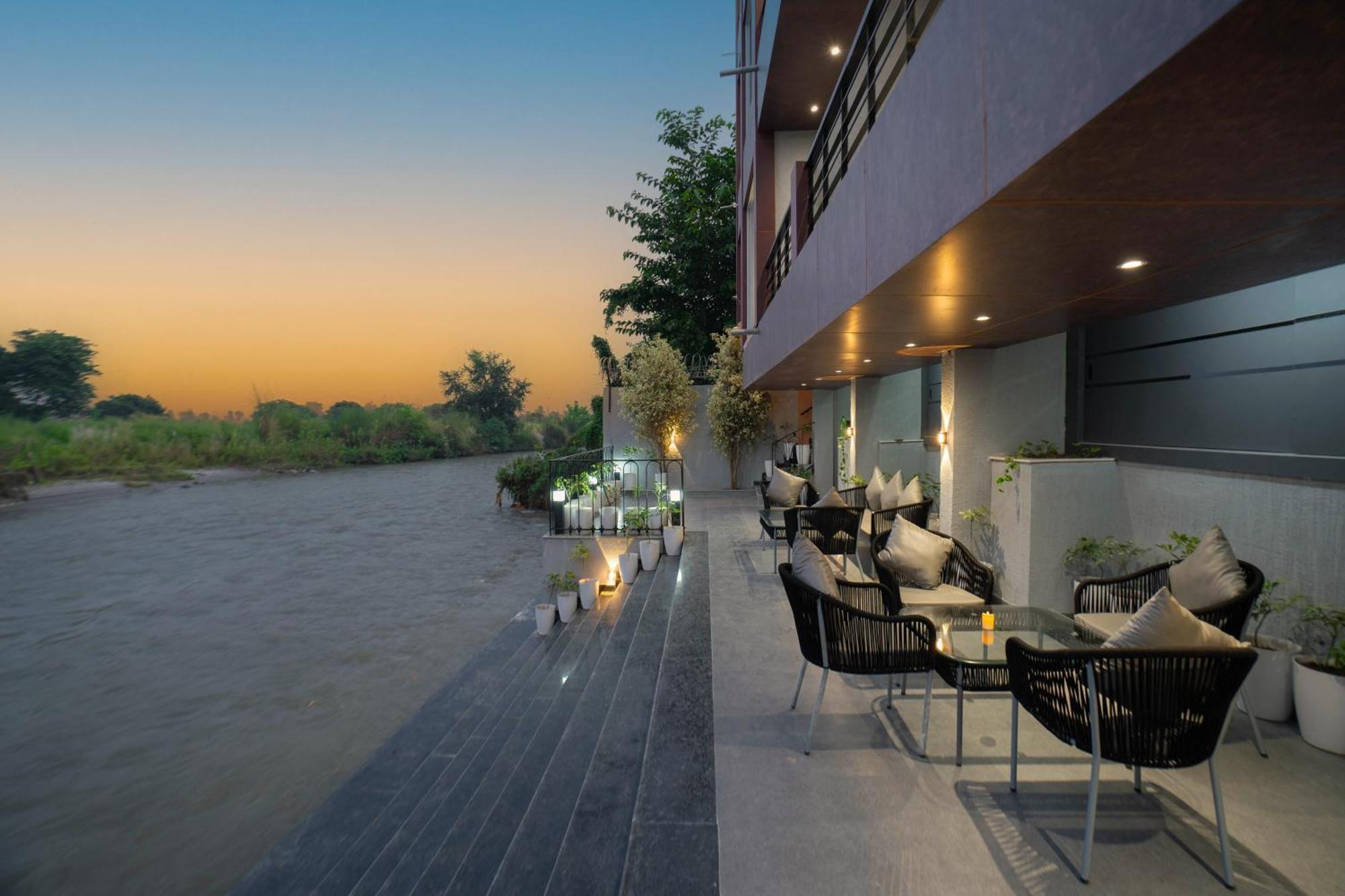 The Ganges Riverside Escape With A Private Ghat Haridwar Exterior photo